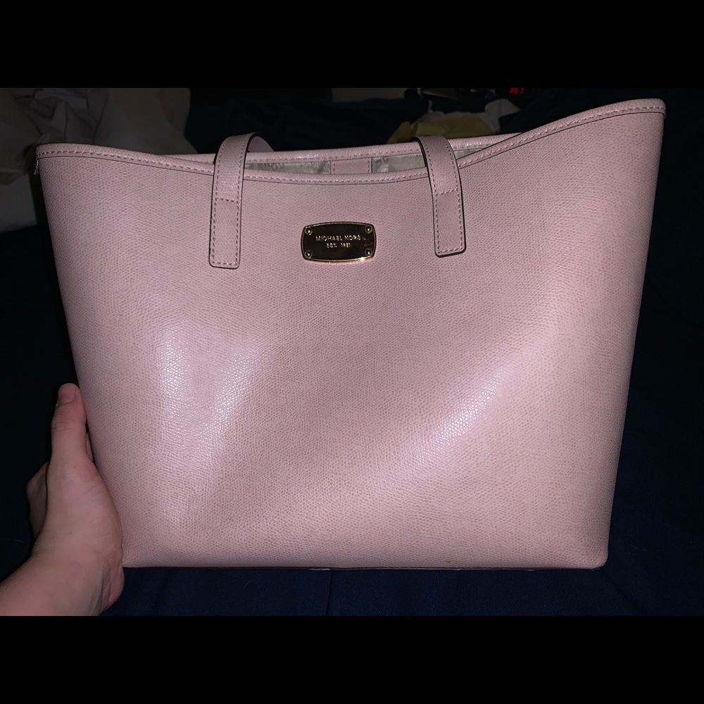 Michael Kors Hand Bag